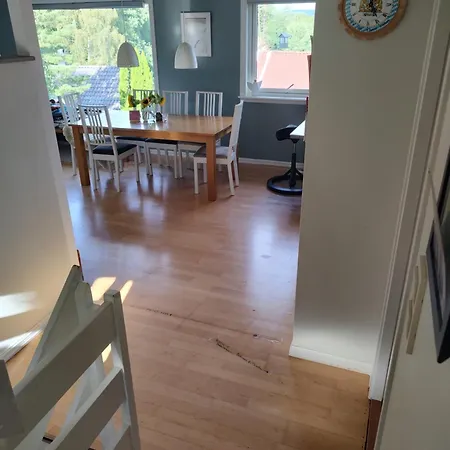 Soverom I Enebolig * 크리스티안산