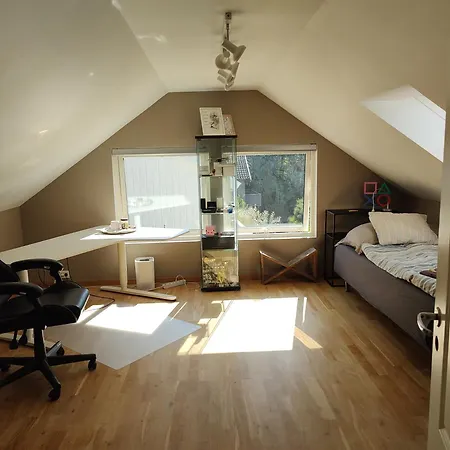 Séjour chez l'habitant Soverom I Enebolig
